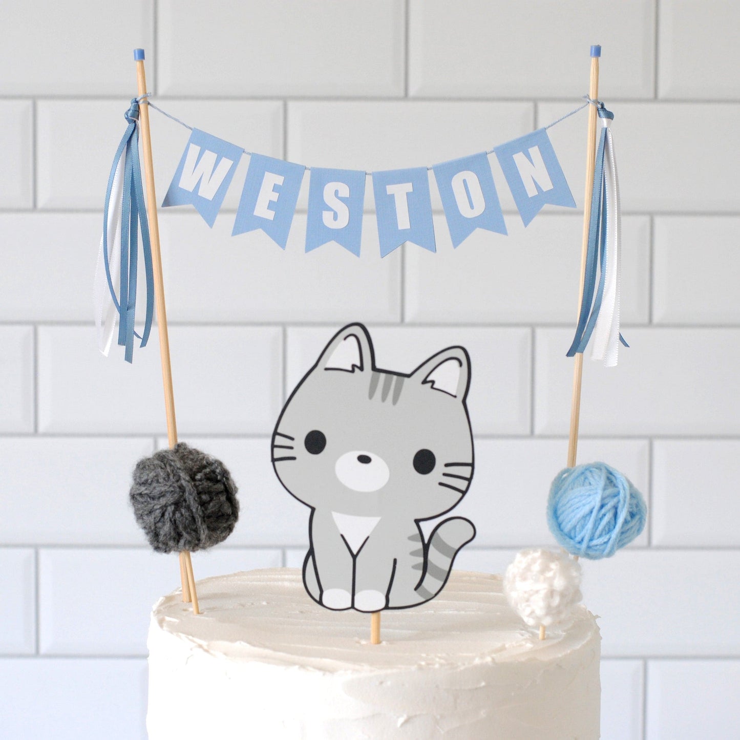 Cat birthday cake topper with name banner and yarn balls for kids birthday | personalized cake toppers by Avalon Sunshine