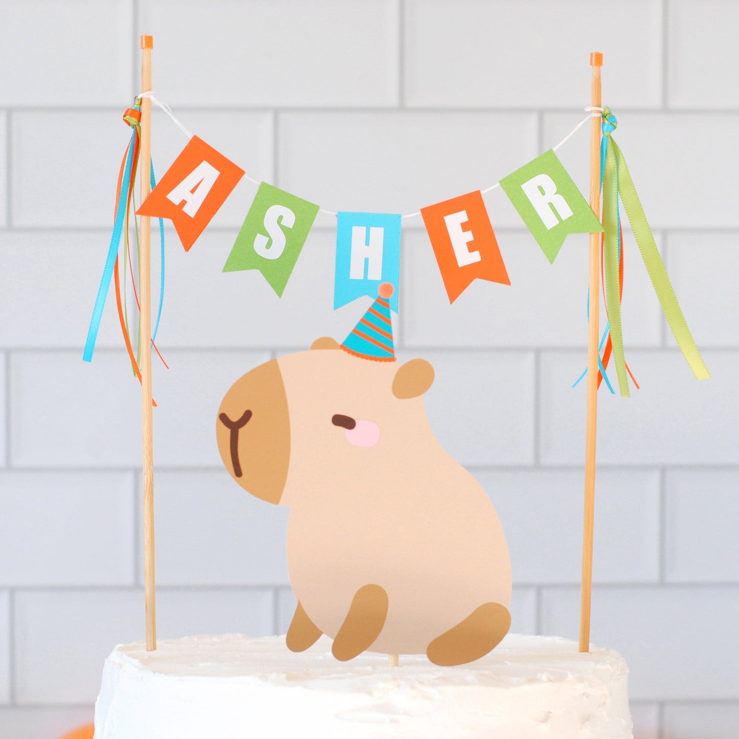 
                  
                    Capybara Cake Topper
                  
                