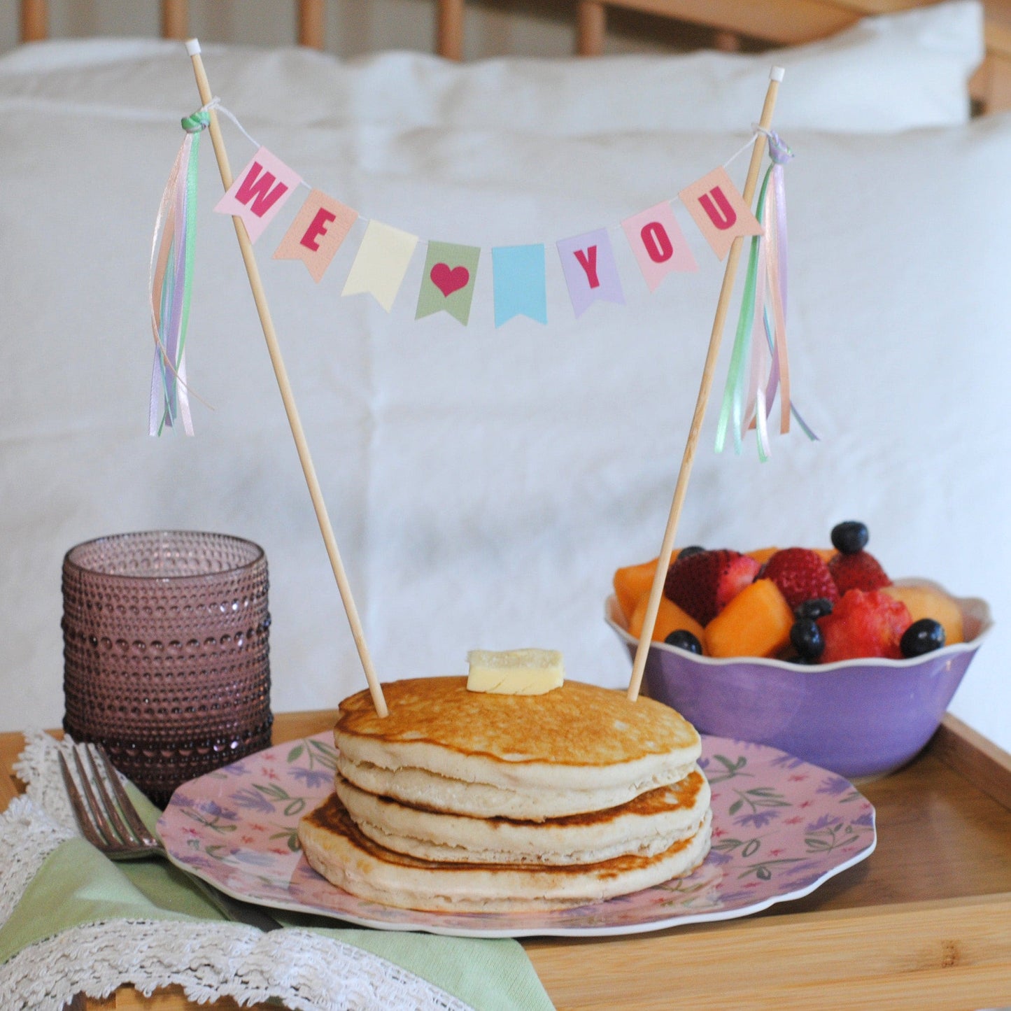 
                  
                    WE LOVE YOU Cake Topper for Mother's Day
                  
                