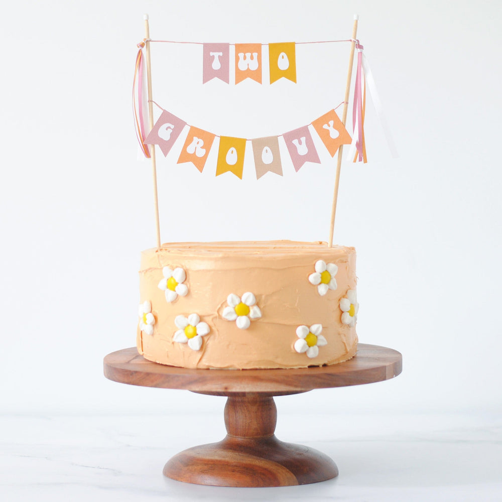 You Are My Sunshine Cake – 1st Birthday | Byrdie Girl Custom Cakes